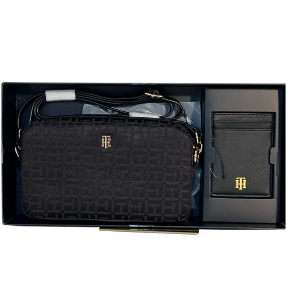 Tommy Hilfiger Handbags - Tommy Hilfiger Black Crossbody Bag and Cardholder Set